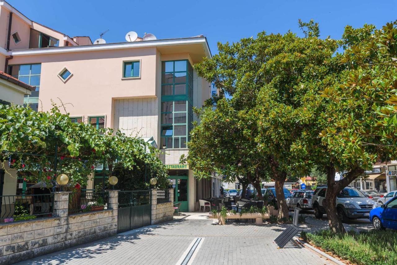 Hotel MB Metković Buitenkant foto