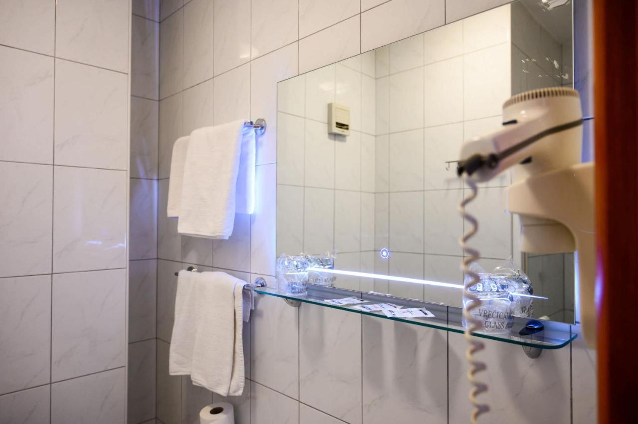 Hotel MB Metković Buitenkant foto