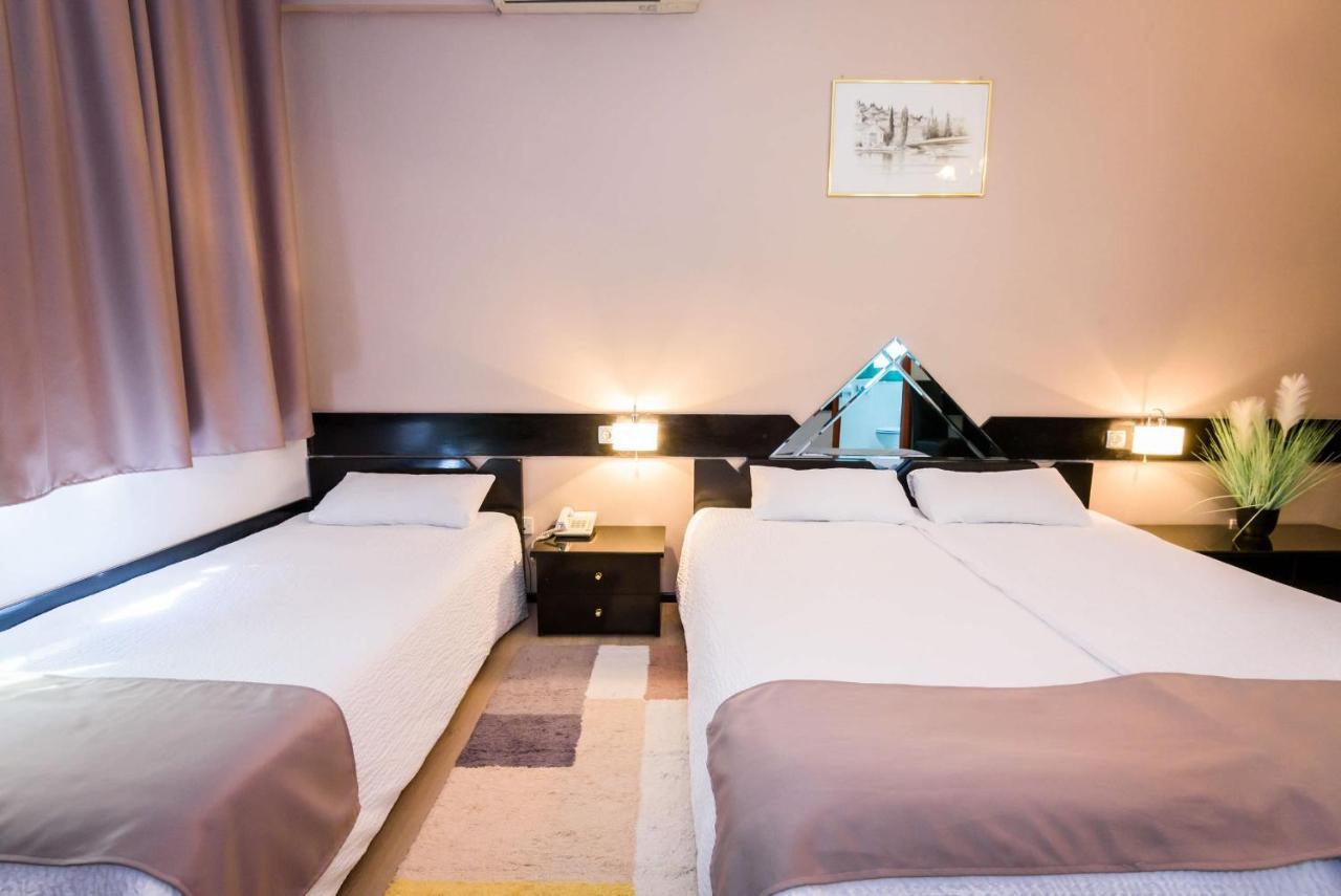Hotel MB Metković Buitenkant foto