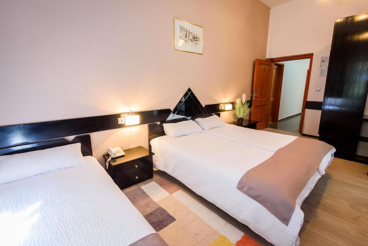 Hotel MB Metković Buitenkant foto