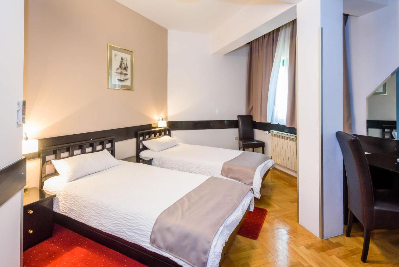 Hotel MB Metković Buitenkant foto